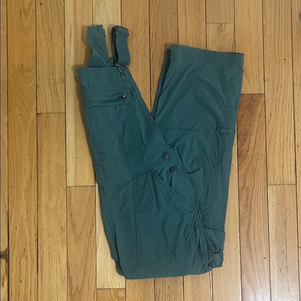 Duluth Trading Co. Women’s Green Work Overalls Size MX29